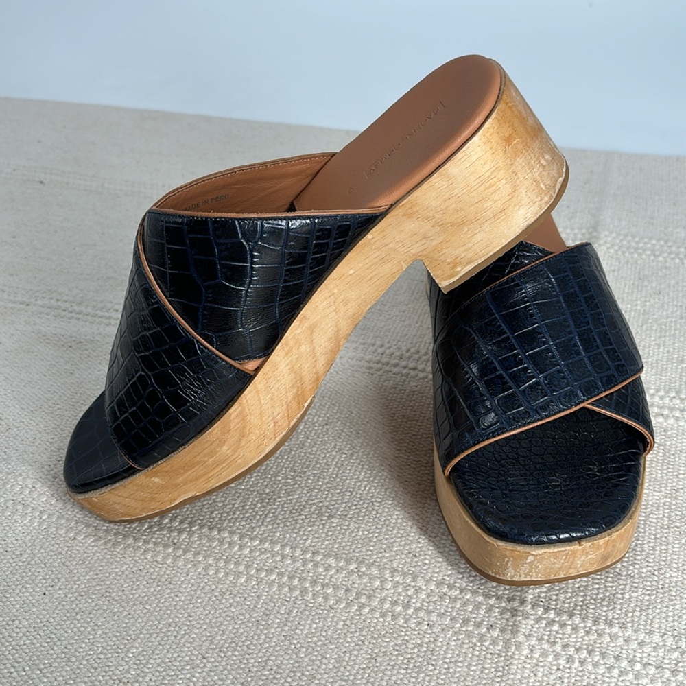 Rachel Comey Serge Clogs Navy Size 9 - Picture 13 of 14